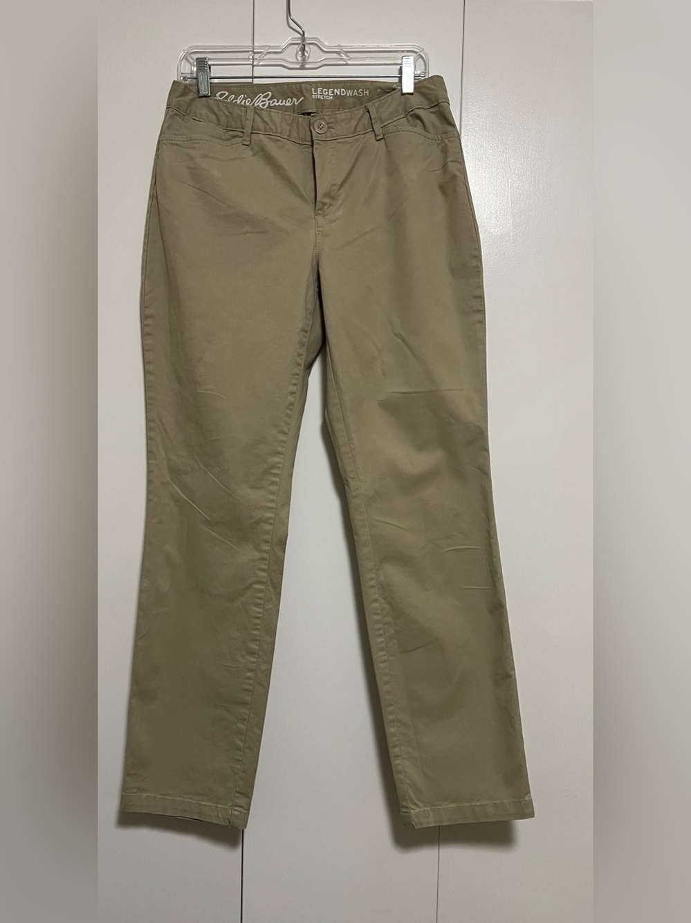 Eddie Bauer Legend Wash Curvy Straight Chino Pants Women’s 8 Midrise Khaki Beige